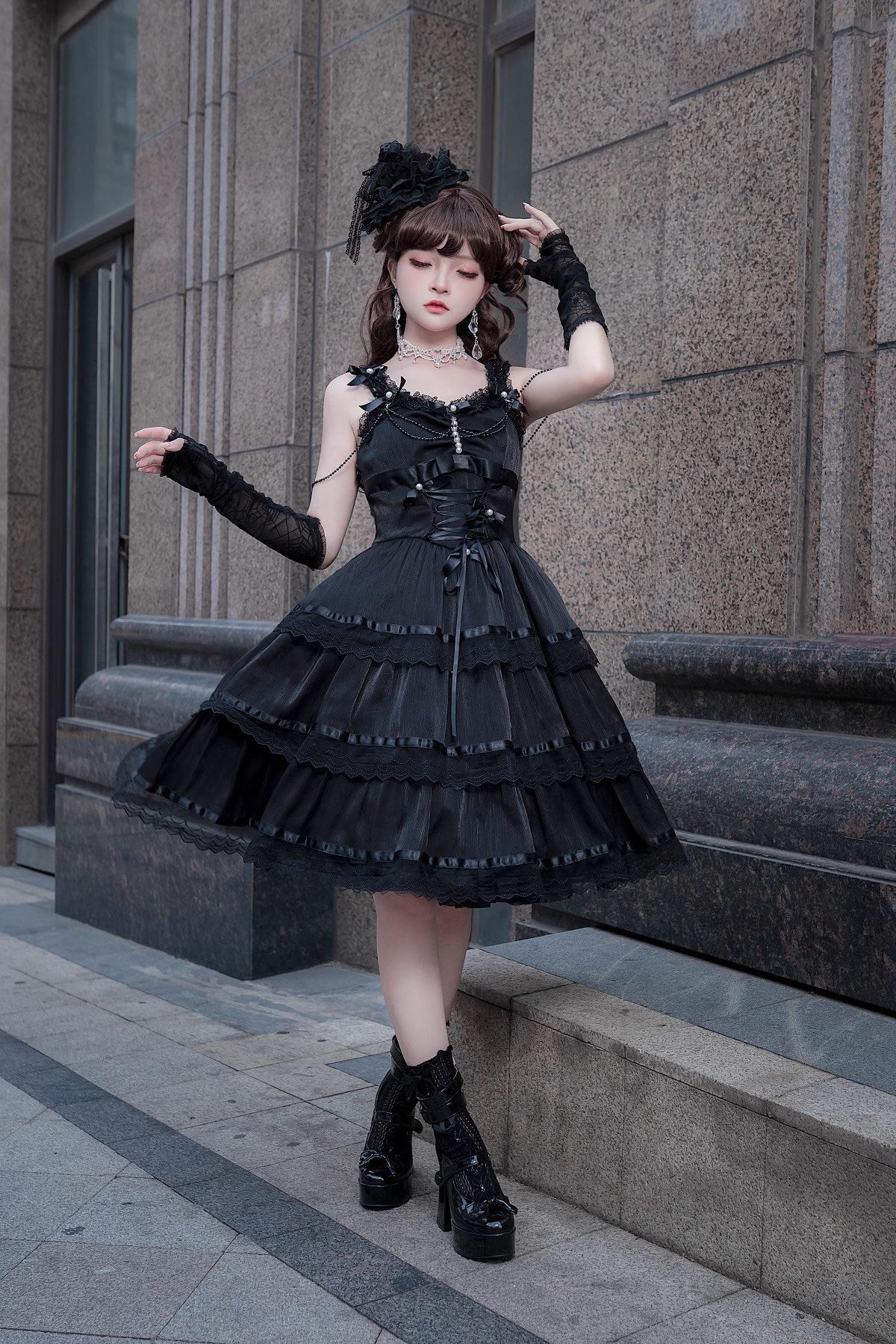 Romantic Party ブラックとホワイトのティアードジャンパースカート