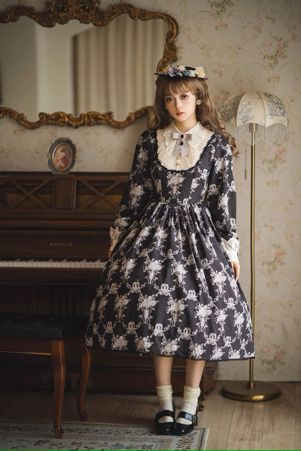 【予約販売】Antique Flower Wall ワンピース
