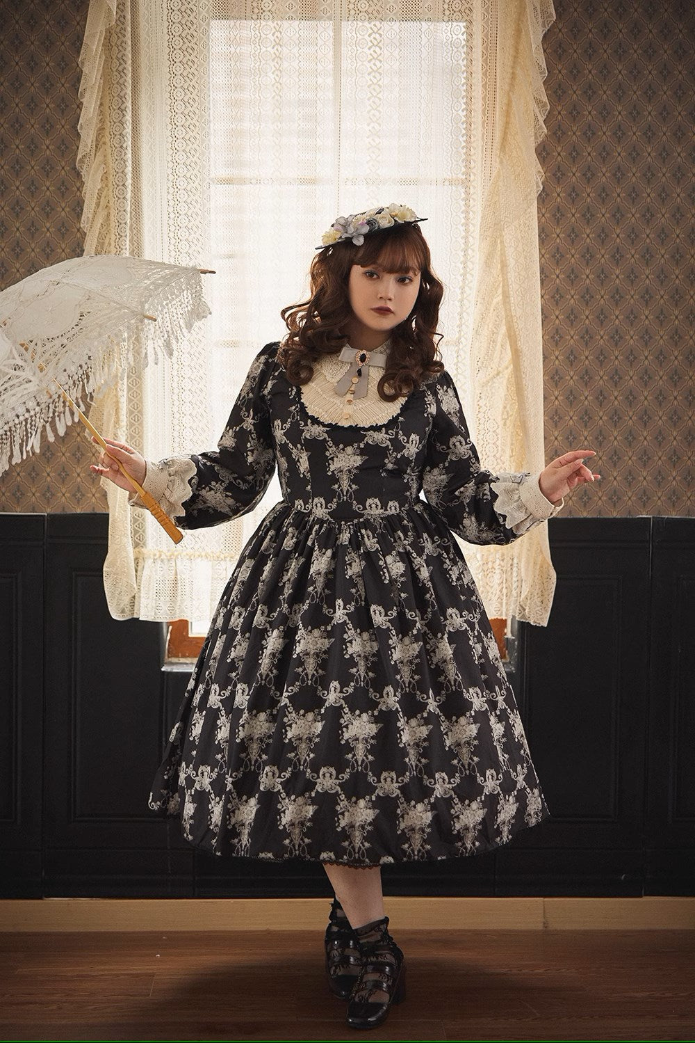 【予約販売】Antique Flower Wall ワンピース