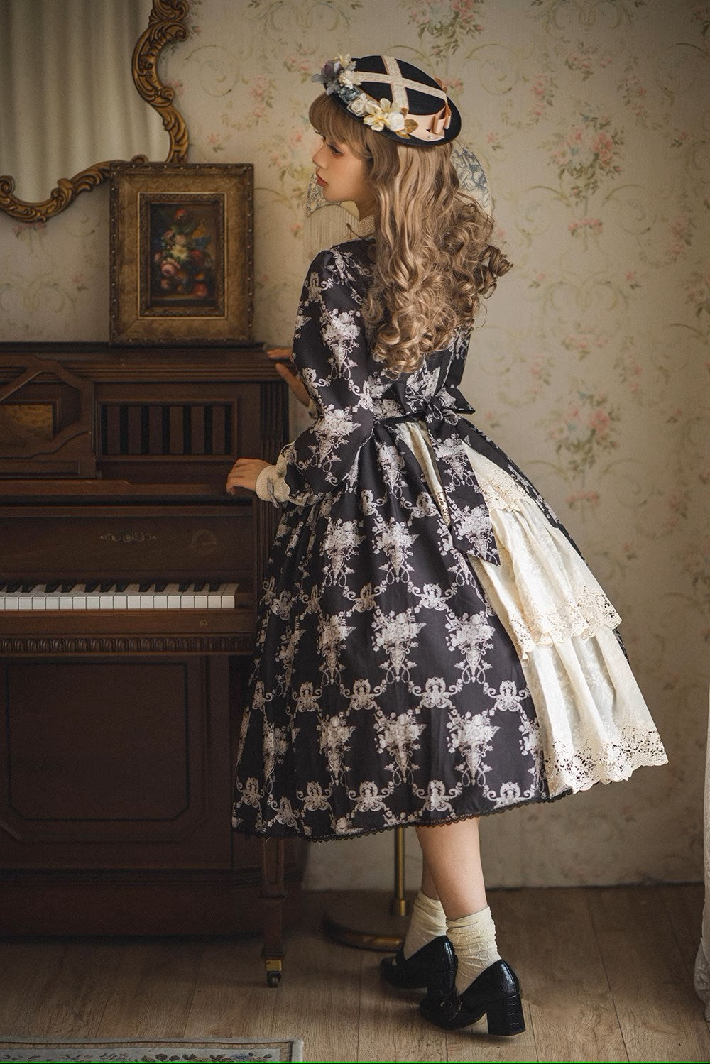 【予約販売】Antique Flower Wall ワンピース