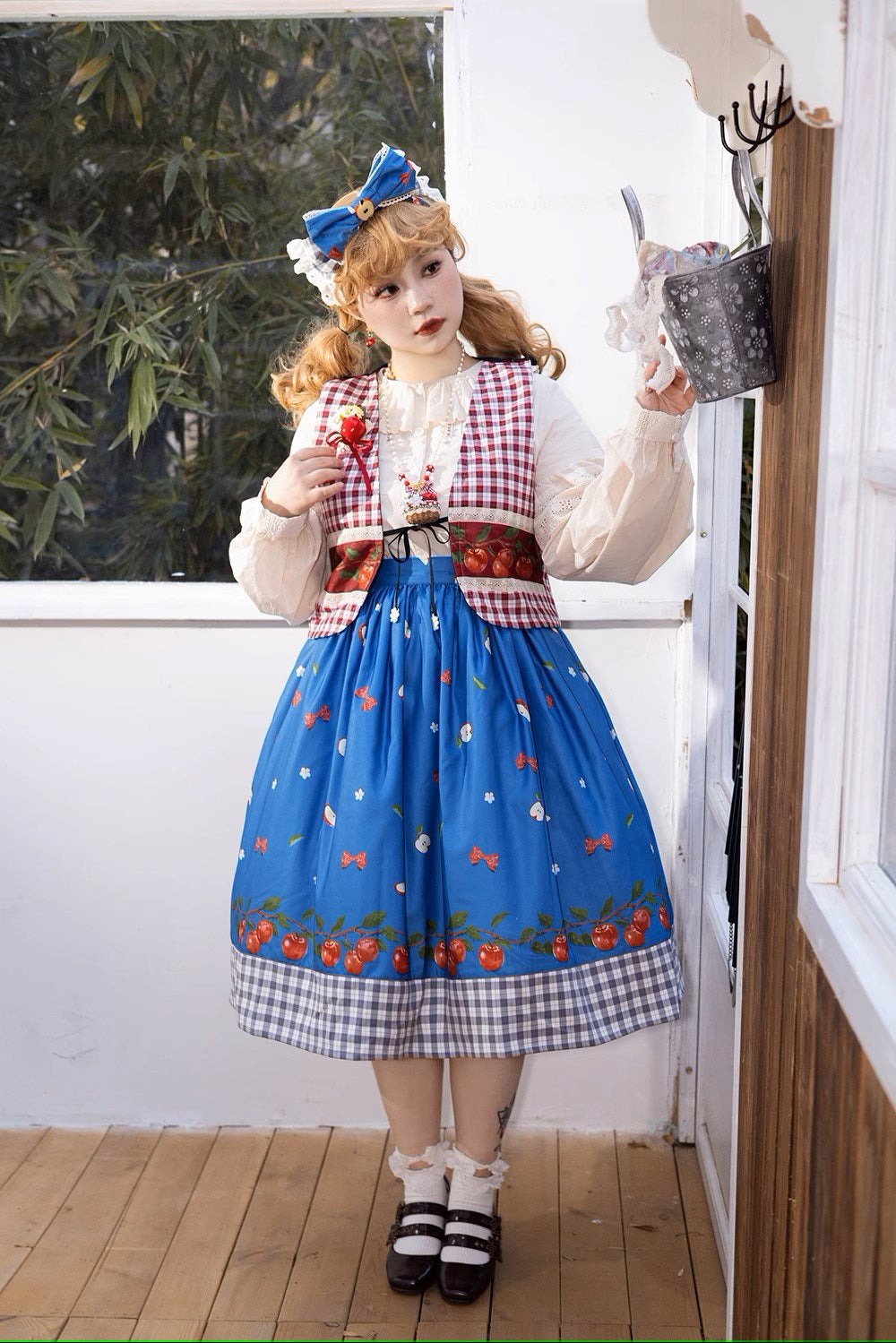 【予約販売】Apple Garden バイエルン風2wayサロペットスカート