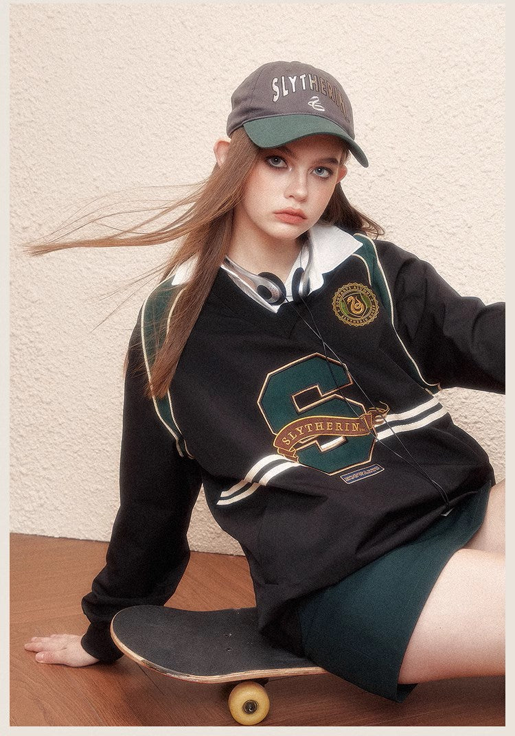 [Pre-order] Hogwarts School of Witchcraft and Wizardry pullover with initials