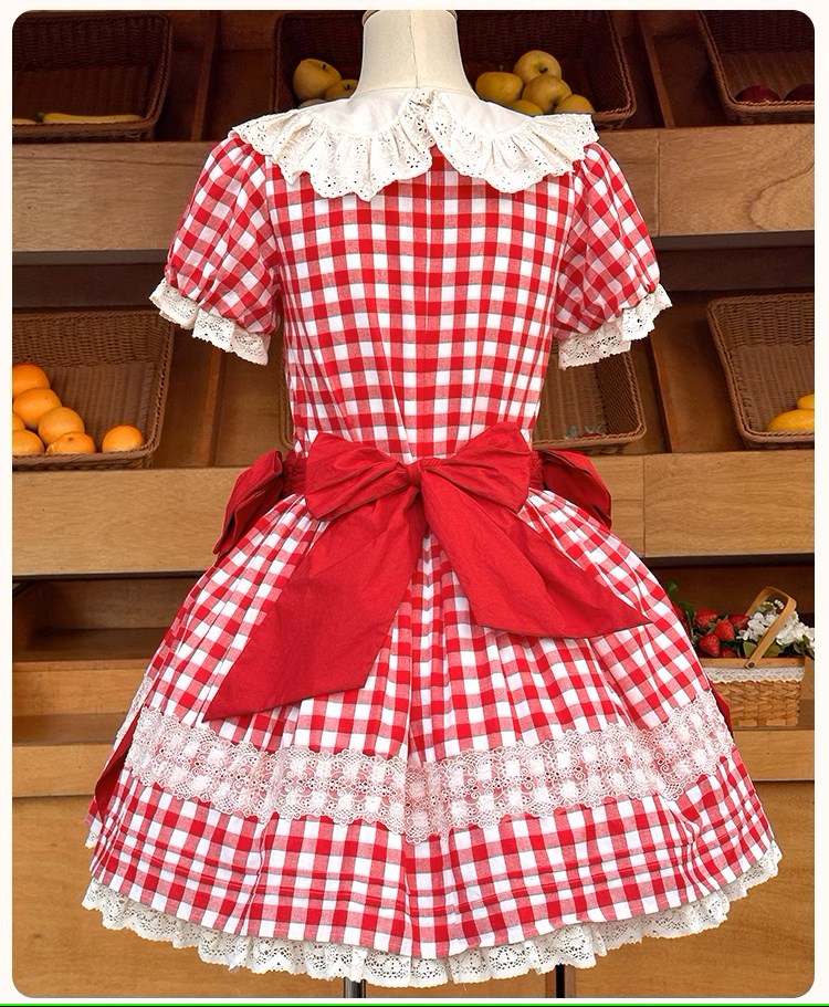 [Sales period ended] Strawberry Basket Round Collar Dress