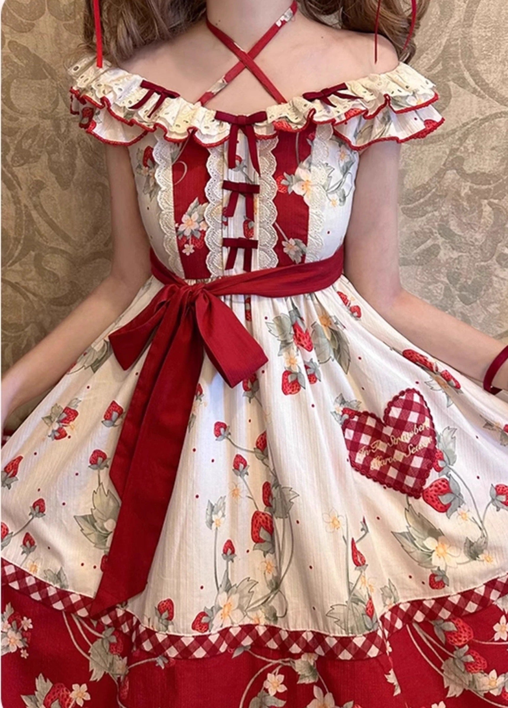 Strawberry Orchard 苺のジャンパースカート