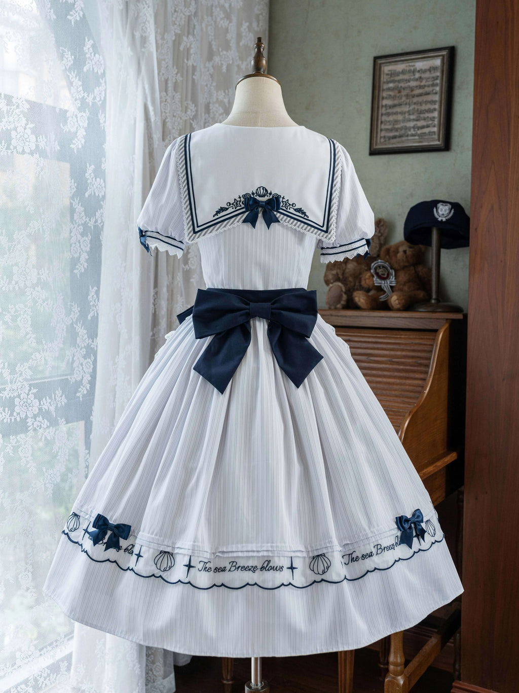 【再販・受注予約6/11まで】The Sea Breeze Blows マリンワンピース
