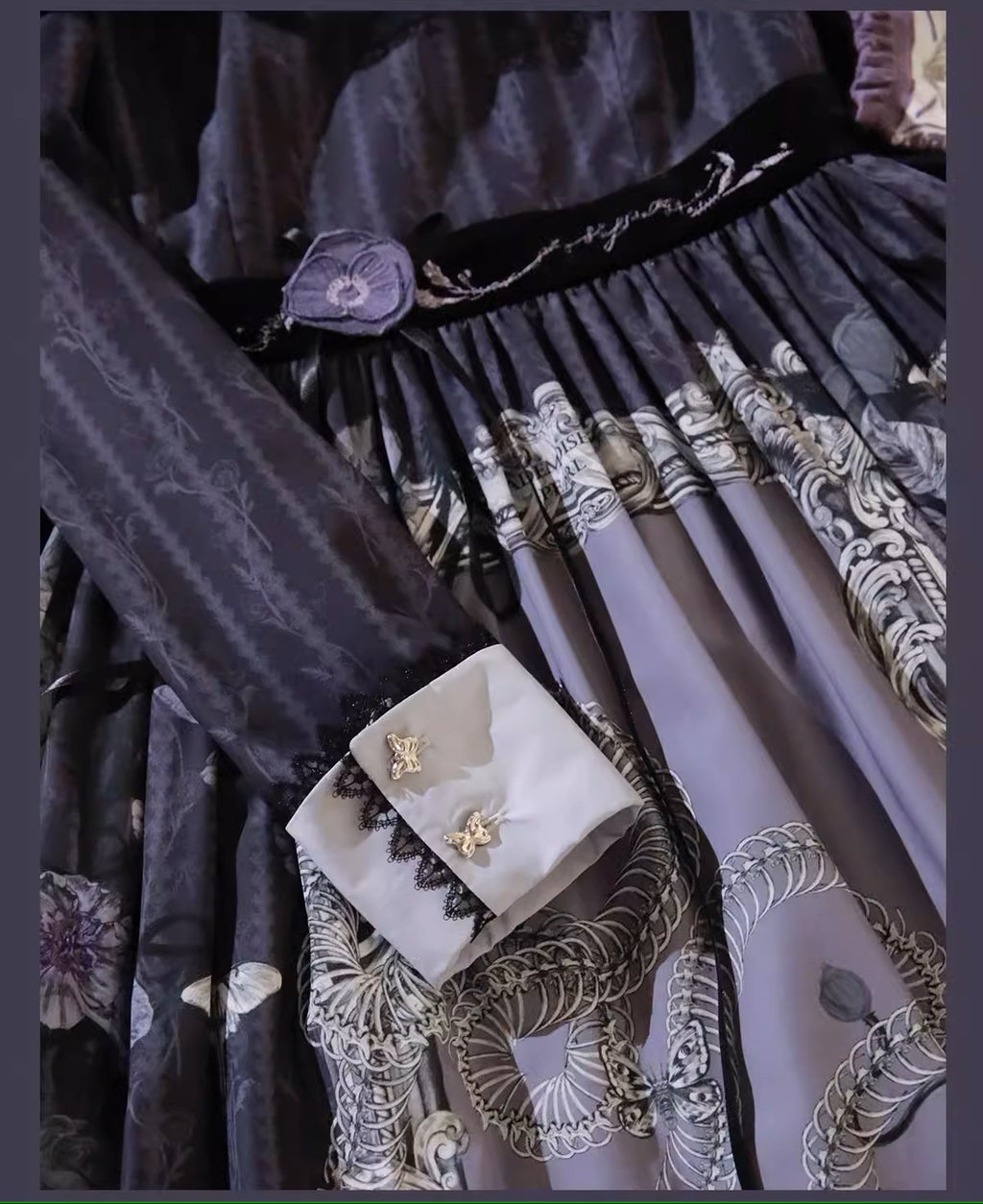 [Sale period has ended] Yami no Yobijinso Jigo Sleeve One Piece