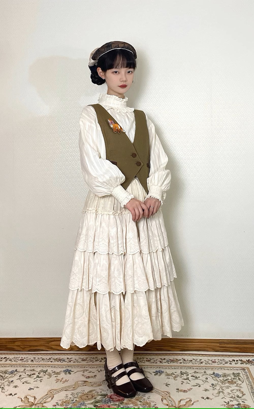[Sale period has ended] Forest Picture Book Lace Inner Skirt