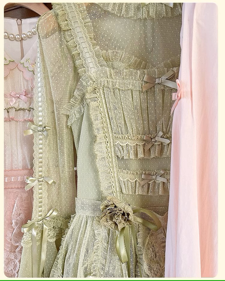 [Resale/Pre-orders available until 2/12] Fragrant Grass Polka Dot Tulle Jumper Skirt