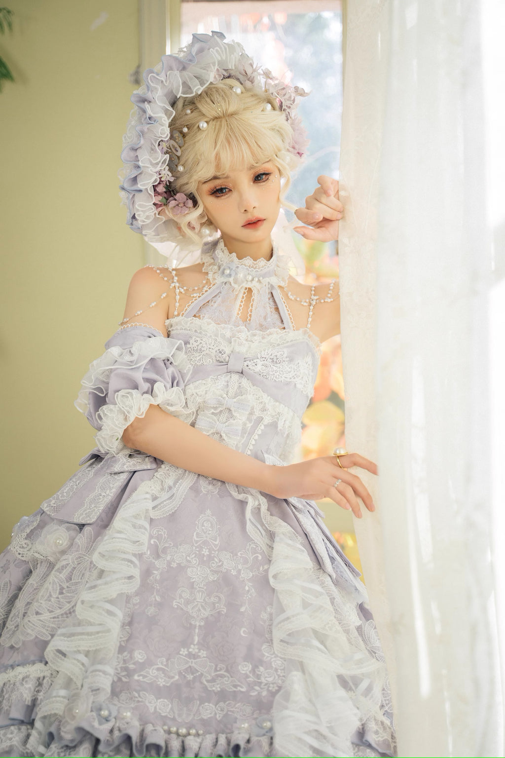 Diamond Stardust レースのプリンセスドレス・レースハット付【ホルターネックタイプ】