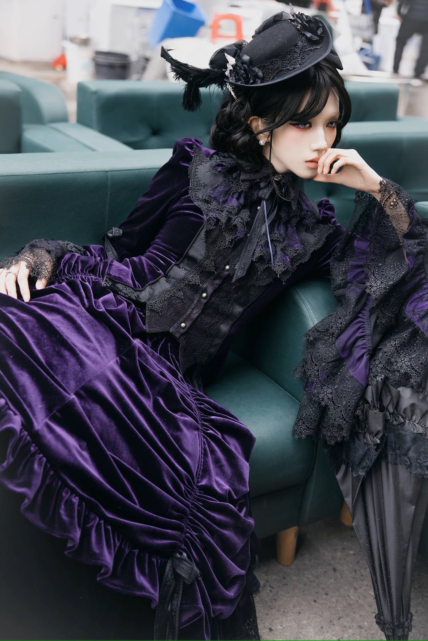 [Sale period ended] Sabbath Gothic velvet and lace slim jacket