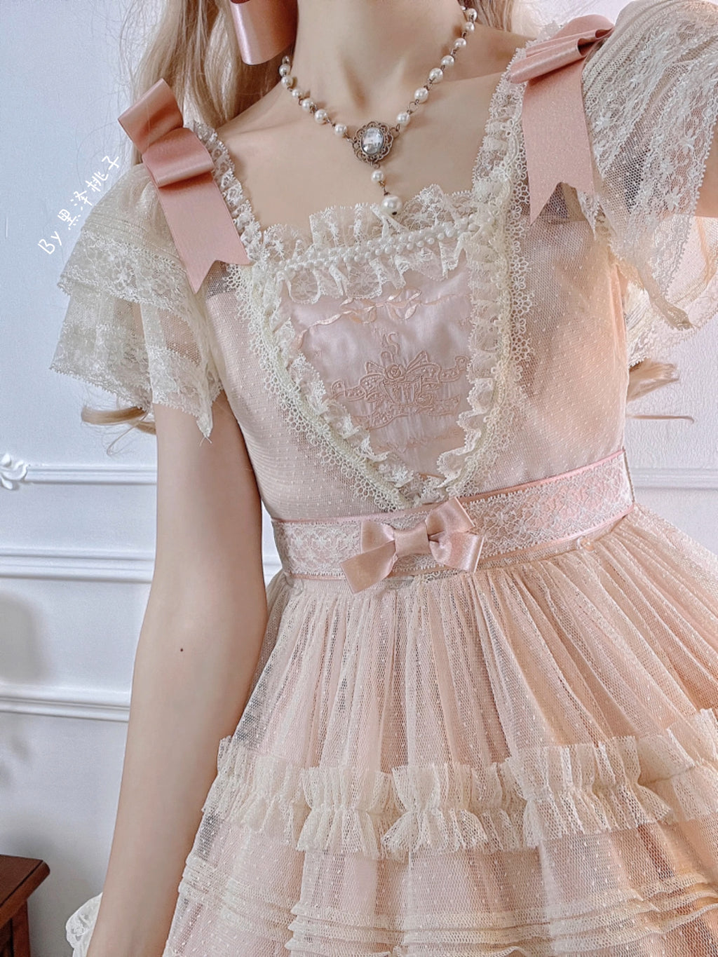 Afternoon Tea Party 刺繍入りドットチュールドレス