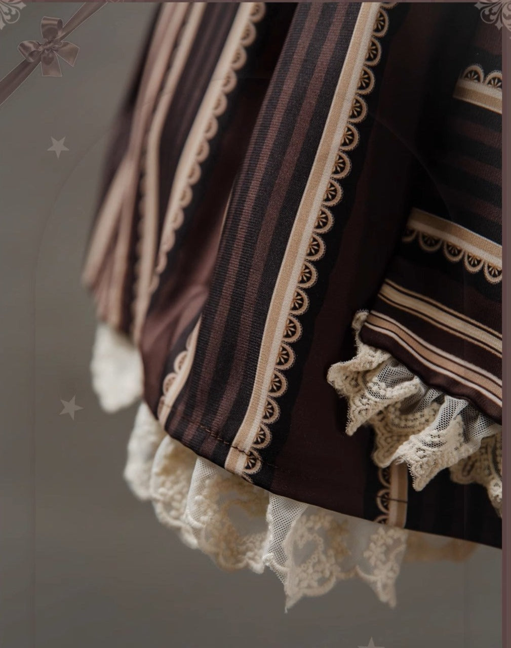 Stripes Story ブラウンワンピース リボンのヘアアクセ付