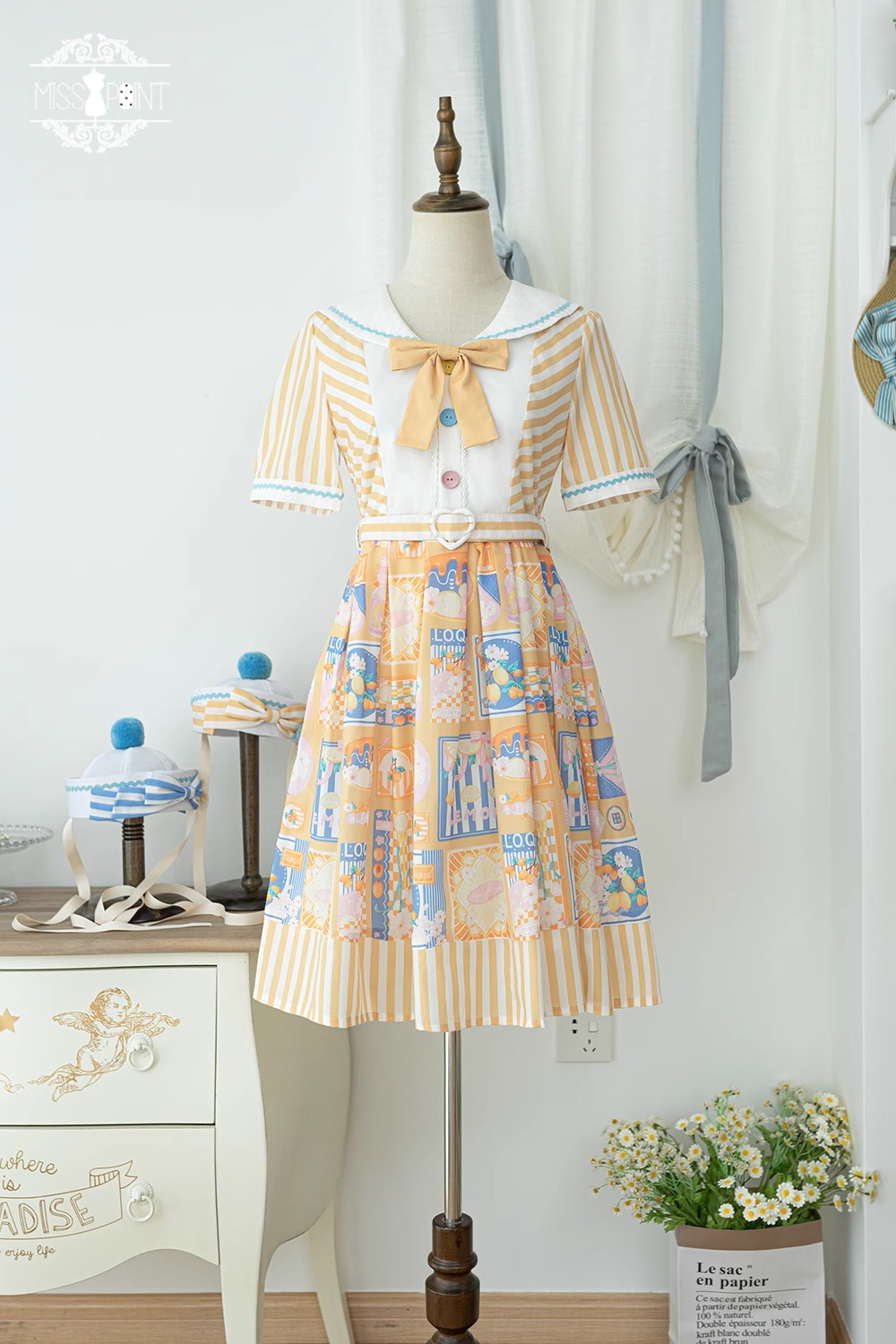 【予約販売】Loquat and Lemon セーラーカラーワンピース