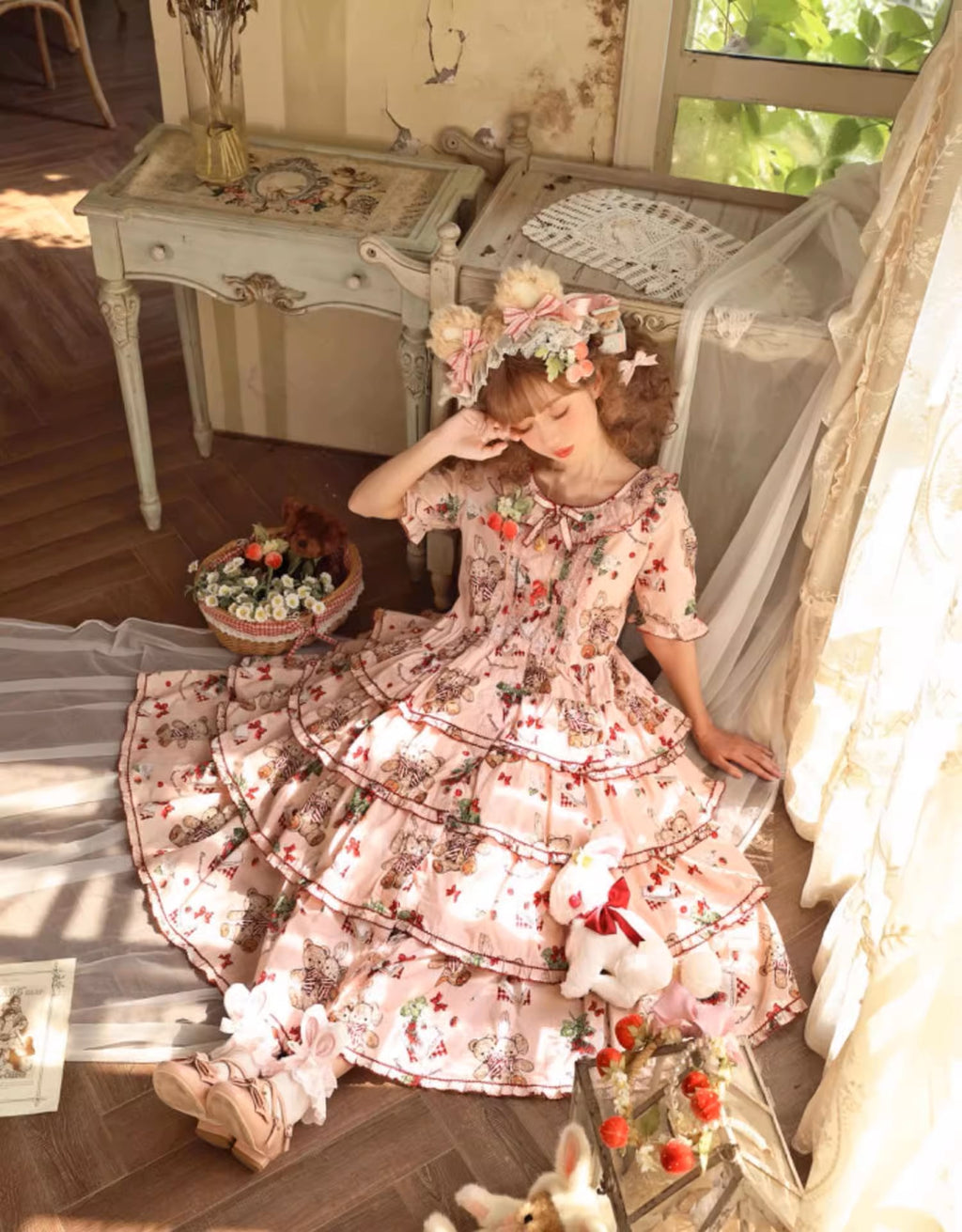 Camellia Berry Short Sleeve Dress Tiered Type Long Length