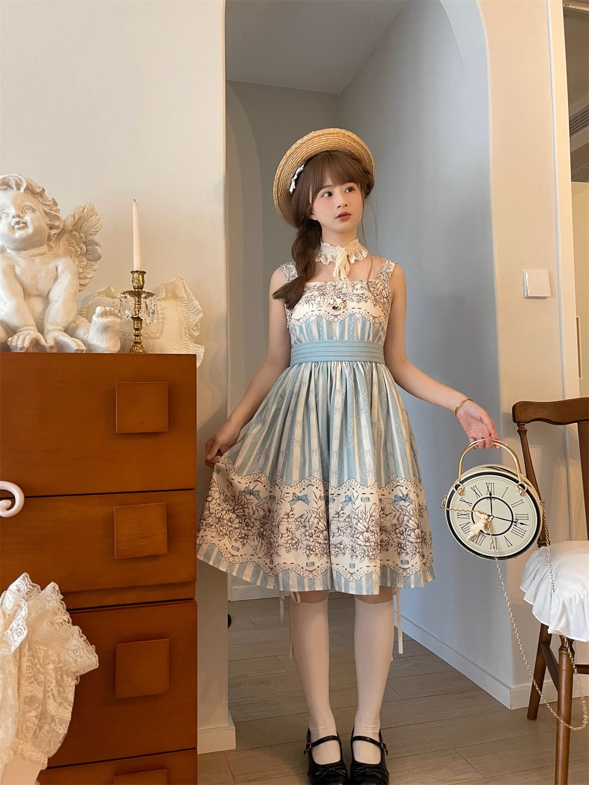 Blooming Flowers and Clocks ジャンパースカート