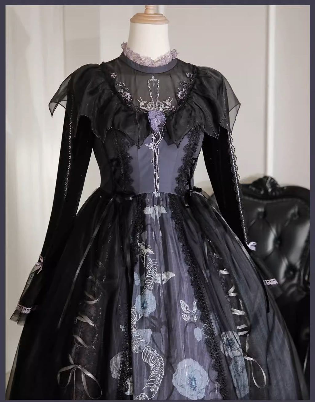 [Sale period has ended] Dark Night Beauty Layered Dress