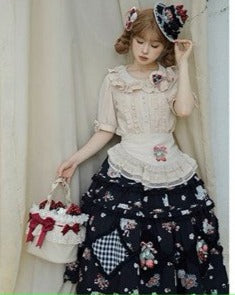 Strawberry Bouquet 前ボタンスカート