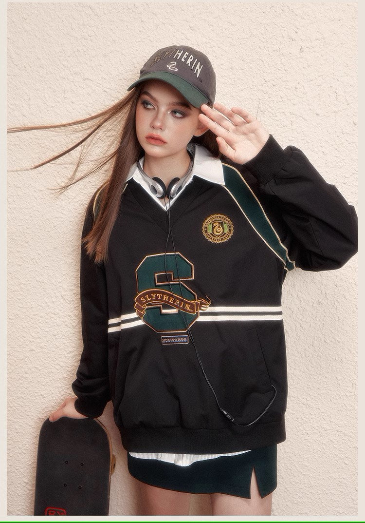 [Pre-order] Hogwarts School of Witchcraft and Wizardry pullover with initials