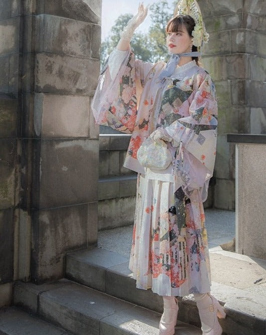 和ロリ苔桃の花咲くエレガントスカート