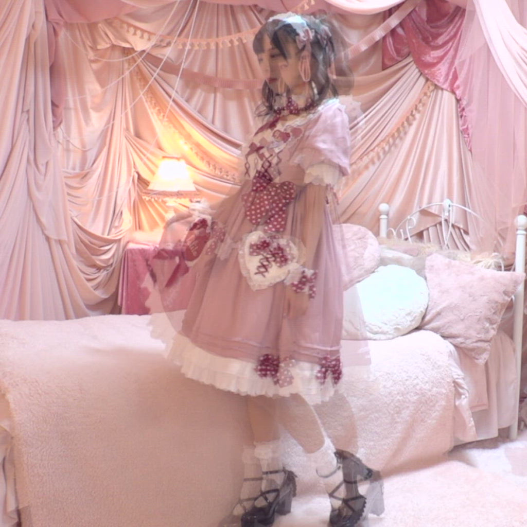 ハートとリボンがいっぱいのラブリー 甘ロリ ワンピース｜アイドル衣装｜