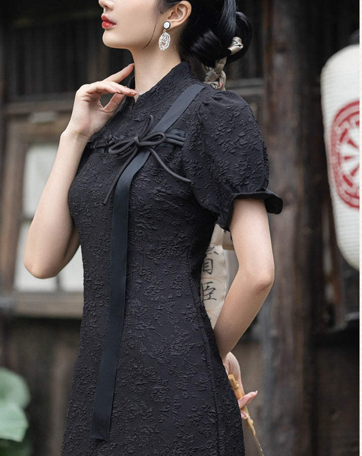 黒の花柄ジャガードチャイナワンピース