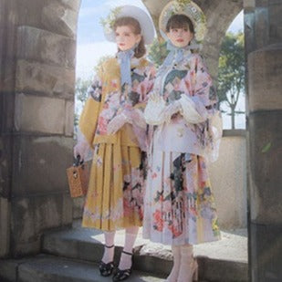 和ロリ苔桃の花咲くエレガントスカート