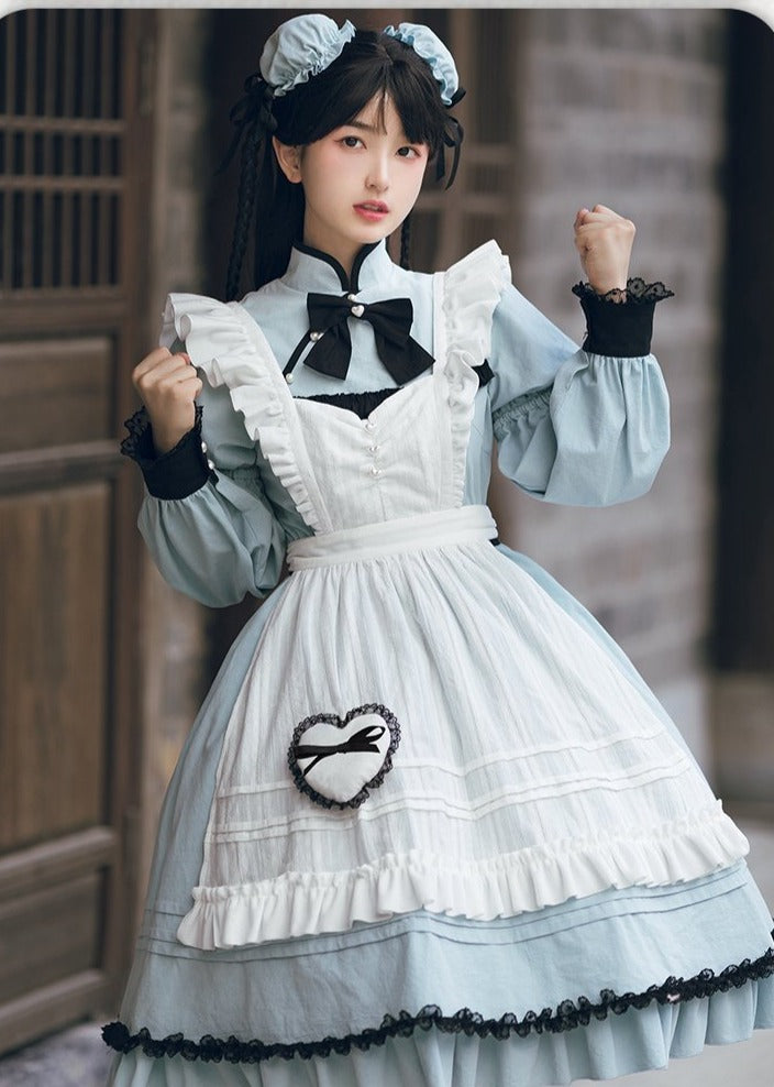 メイド服、アリス、クラシカルロングワンピースと白ロングエプロンの