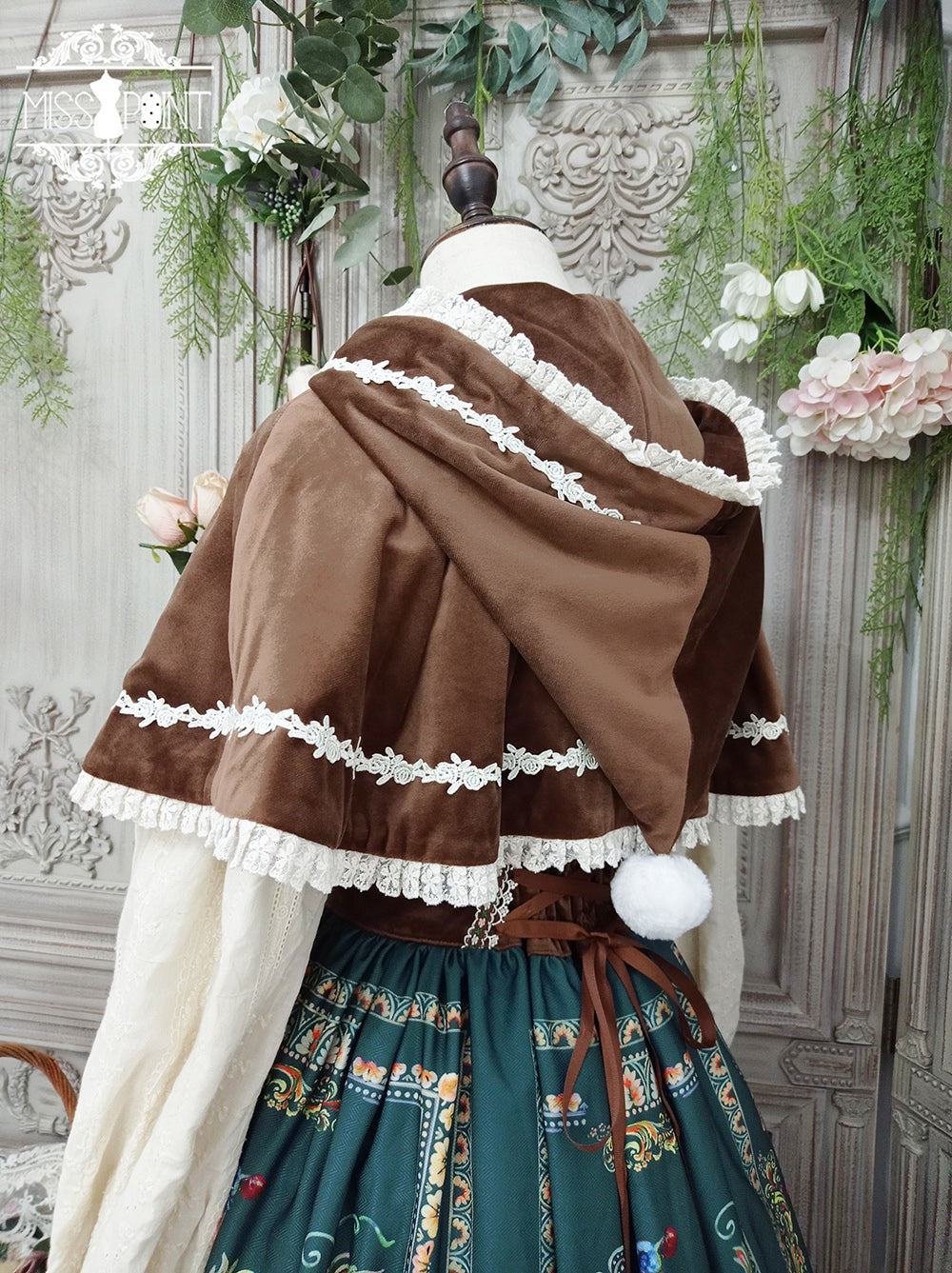 [Pre-order] Bavarian Girl Country Style Hooded Cloak