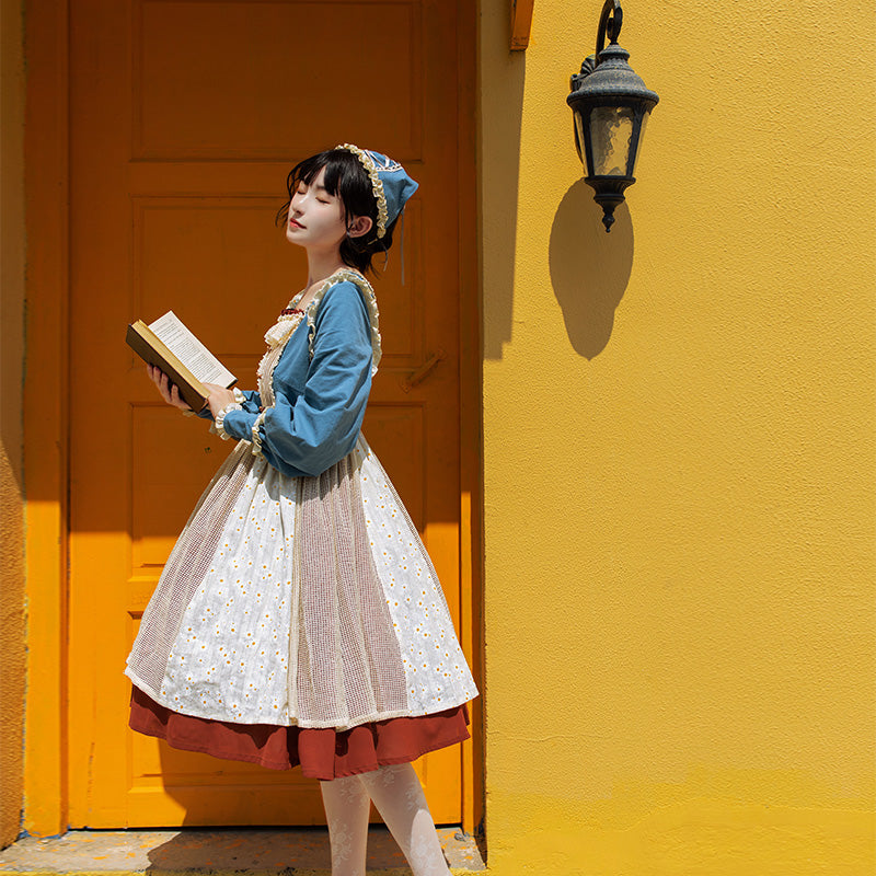 Embroidered pocket daisy pattern dress