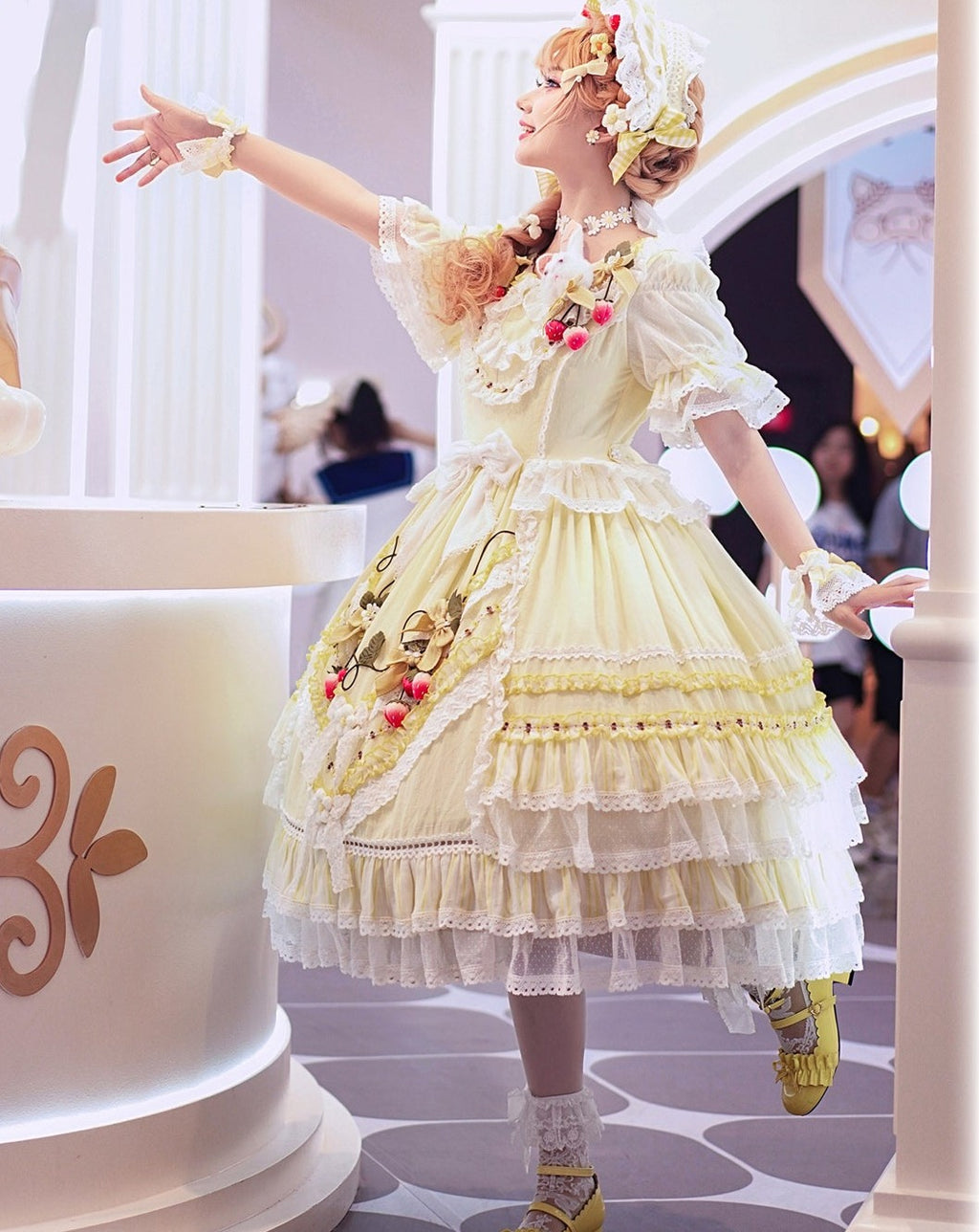 フリルとリボンのストロベリープリンセスドレス 全4色