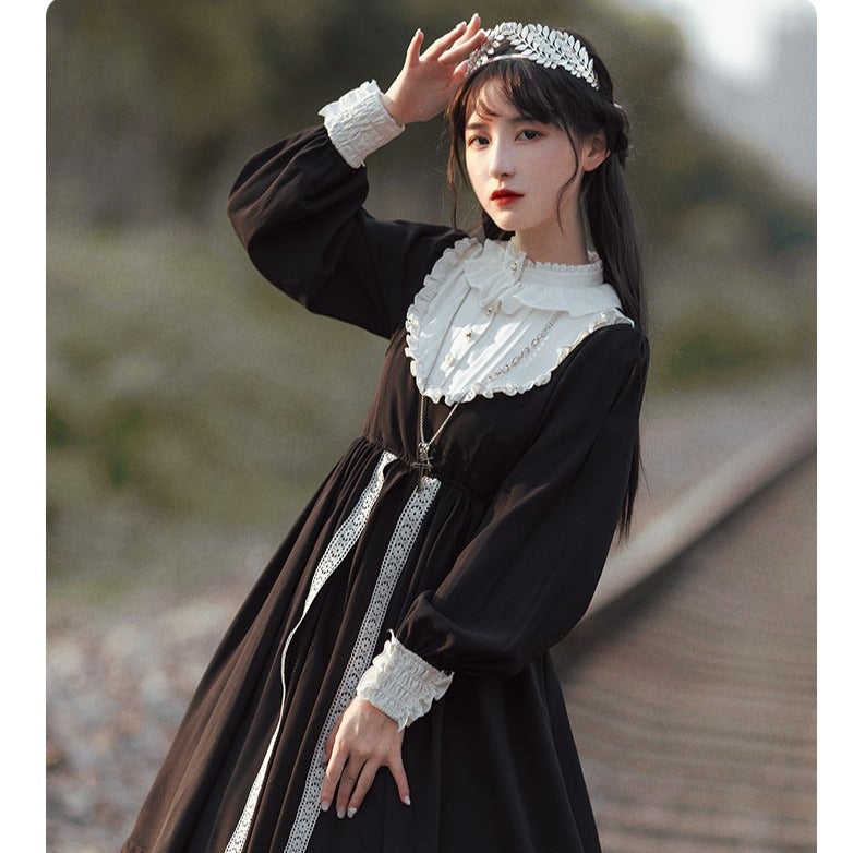 【予約販売】クラシック Aラインスカート 尼僧風ワンピース 付け襟付き