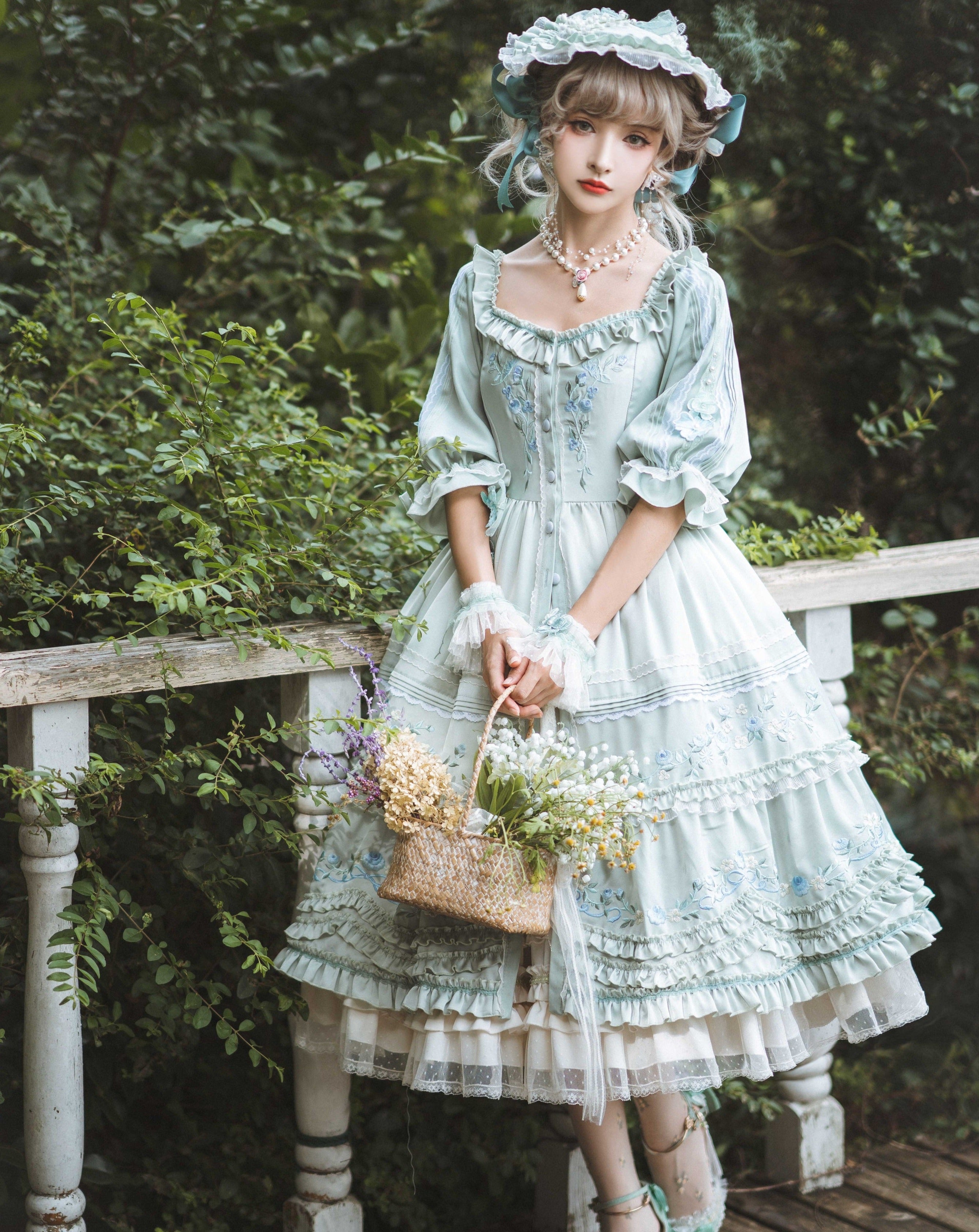 薔薇刺繍のガーデンプリンセスドレス フルセット – ロリータ 