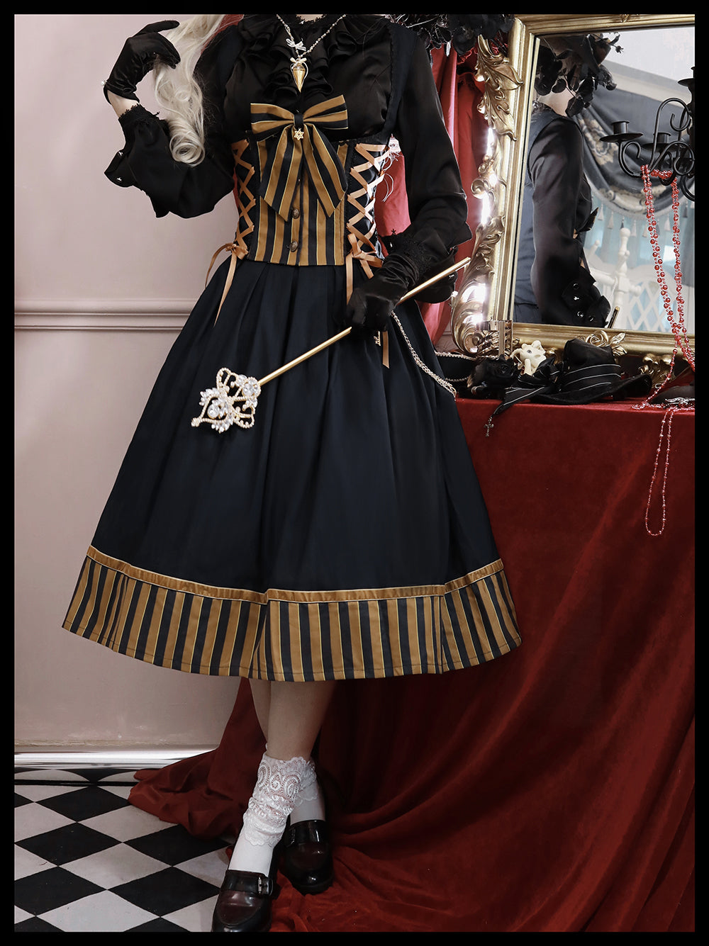 [Pre-order] Lord and noble's gothic lolita vertical striped skirt and vest