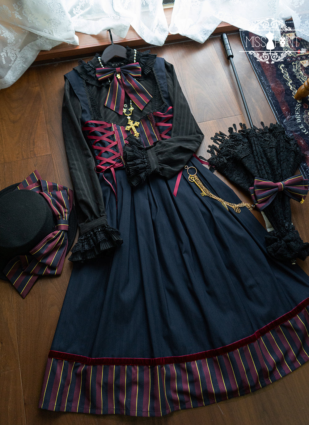 [Pre-order] Lord and noble's gothic lolita vertical striped skirt and vest