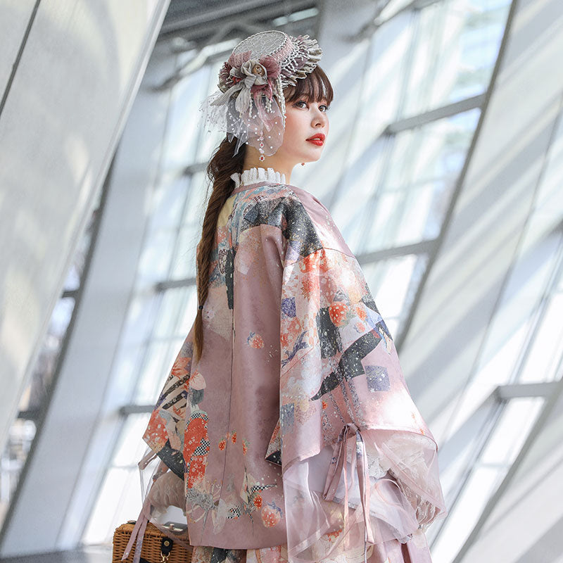 和ロリ苔桃の花咲くエレガント羽織