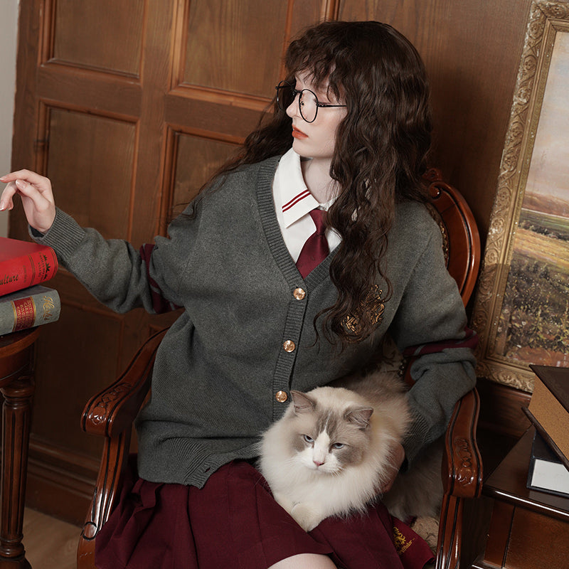 Hogwarts School of Witchcraft and Wizardry Emblem Cardigan