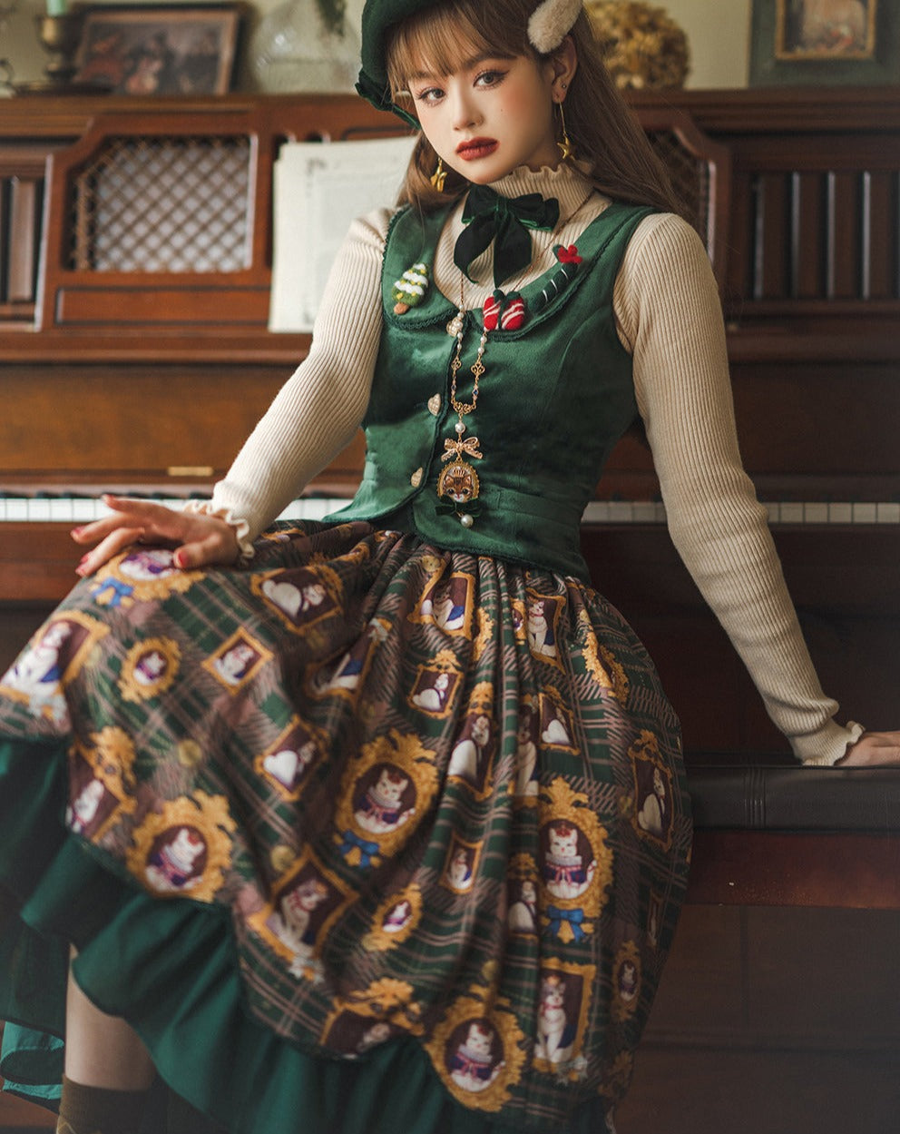 [Pre-order] Frame Cat and Checkered Layered Skirt