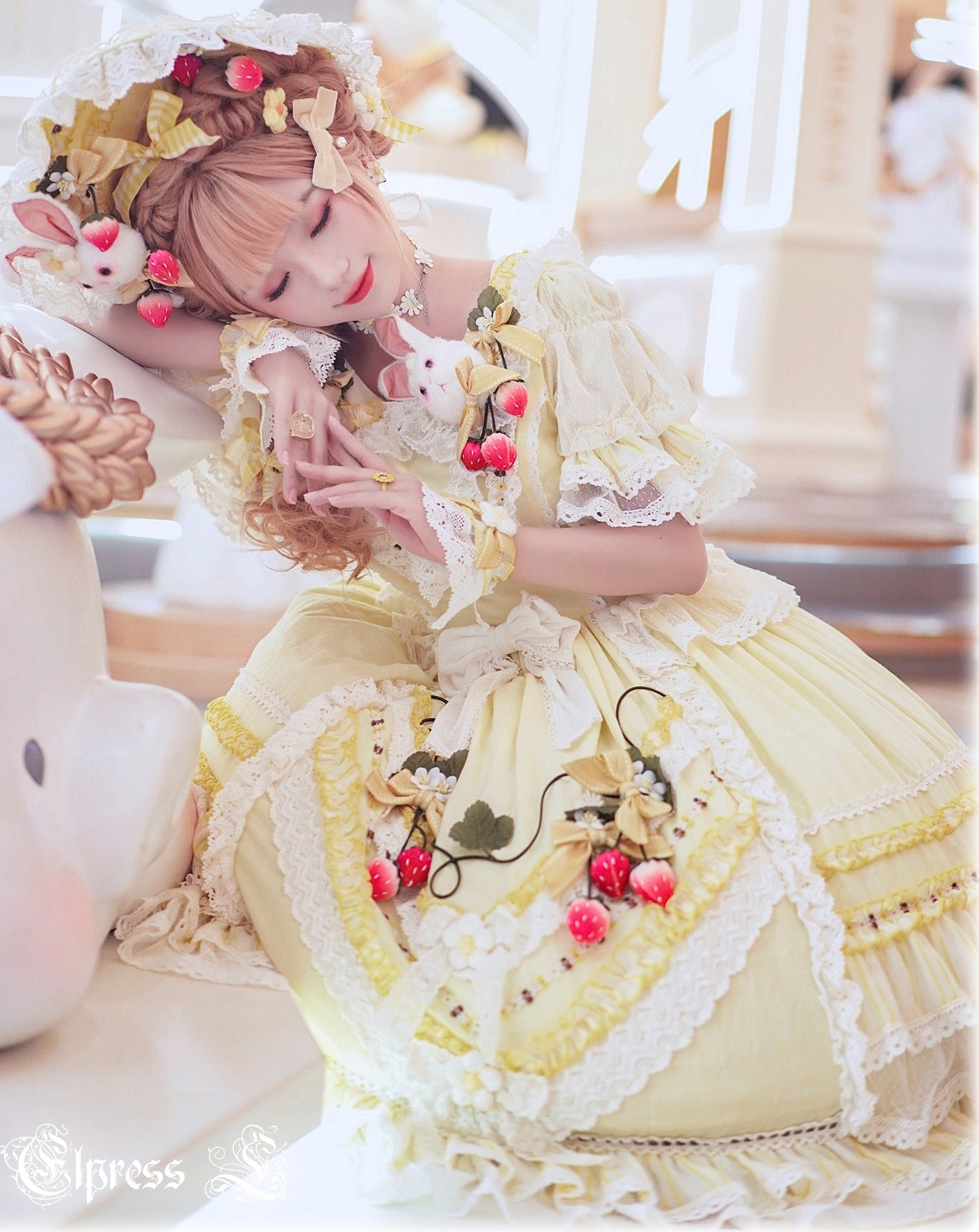 フリルとリボンのストロベリープリンセスドレス 全4色