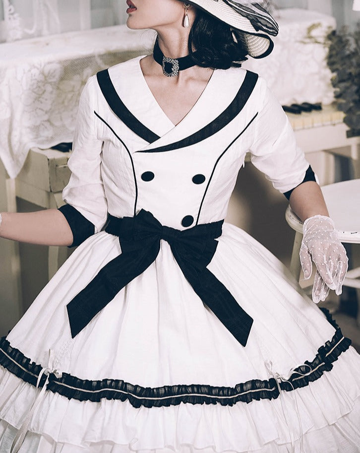 Retro movie star double-breasted dress