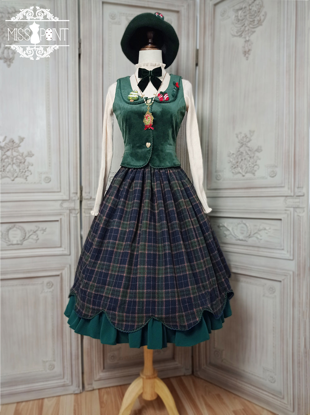[Pre-order] Classical layered skirt with plaid pattern