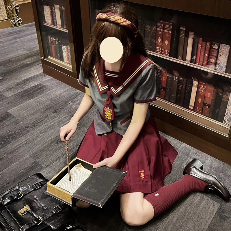 Hogwarts School of Witchcraft and Wizardry Double Button Miniskirt with Belt