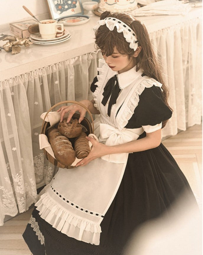 メイド風エプロン付きクラシカル ロリィタ 半袖ワンピース