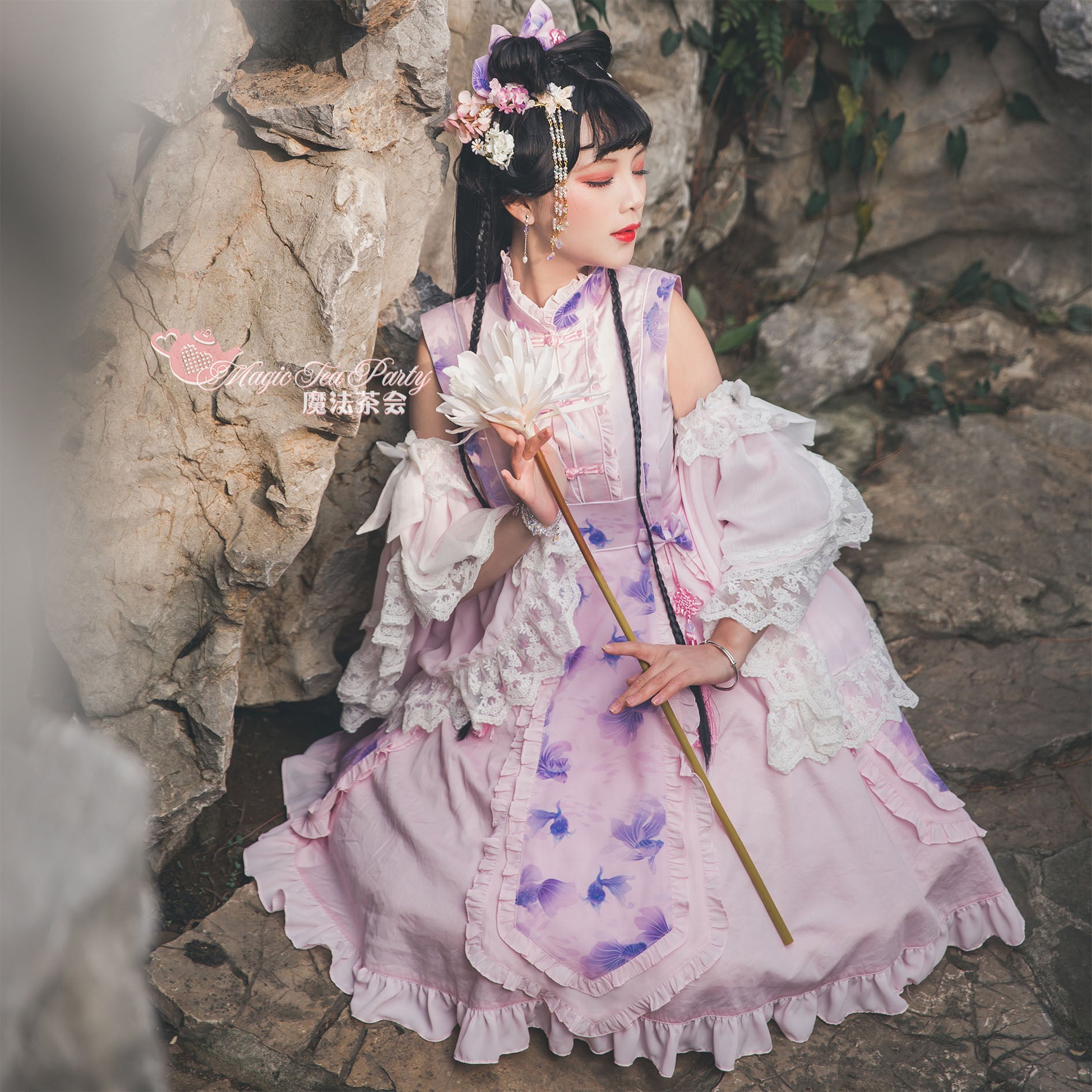 Yumemiru Goldfish Flower Lolita Dress with Arm Sleeves and Hair Accessories