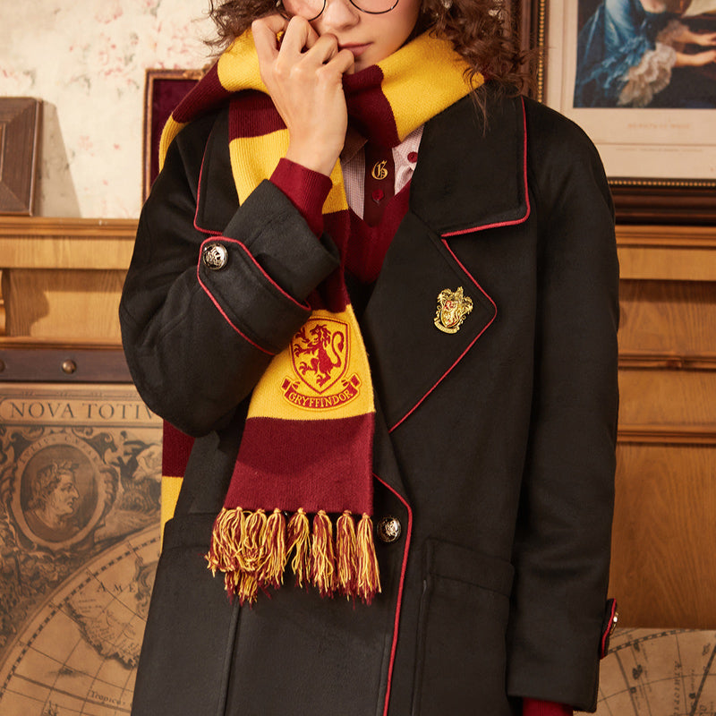 Hogwarts School of Witchcraft and Wizardry Wide Border Scarf