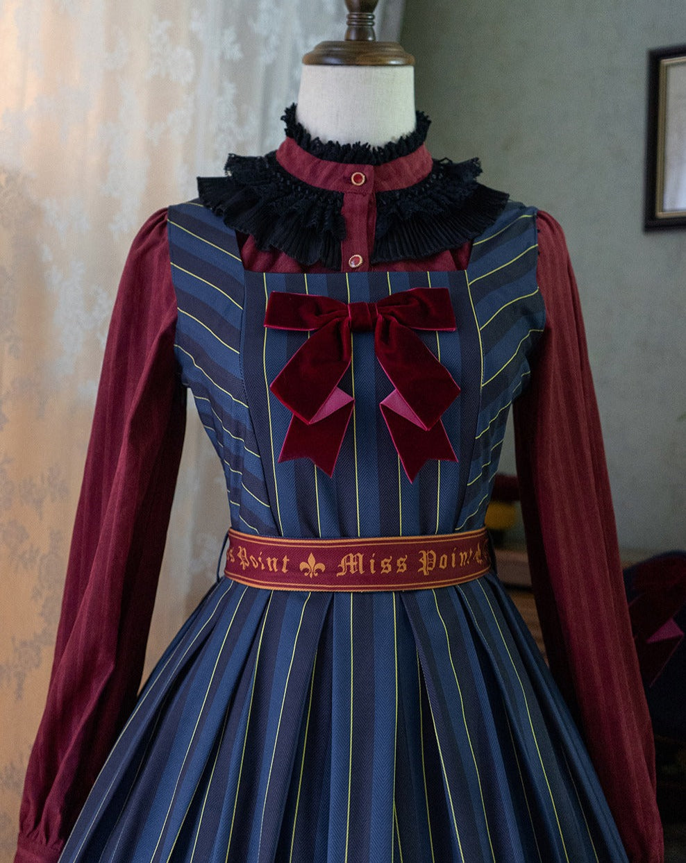 【予約販売】領主貴族のゴスロリ 縦縞ジャンパースカート