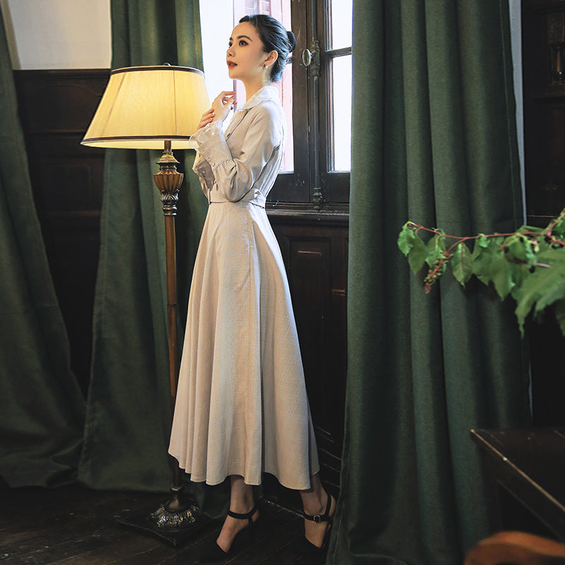 レトロフレンチ 刺繍レース襟のチェックワンピース