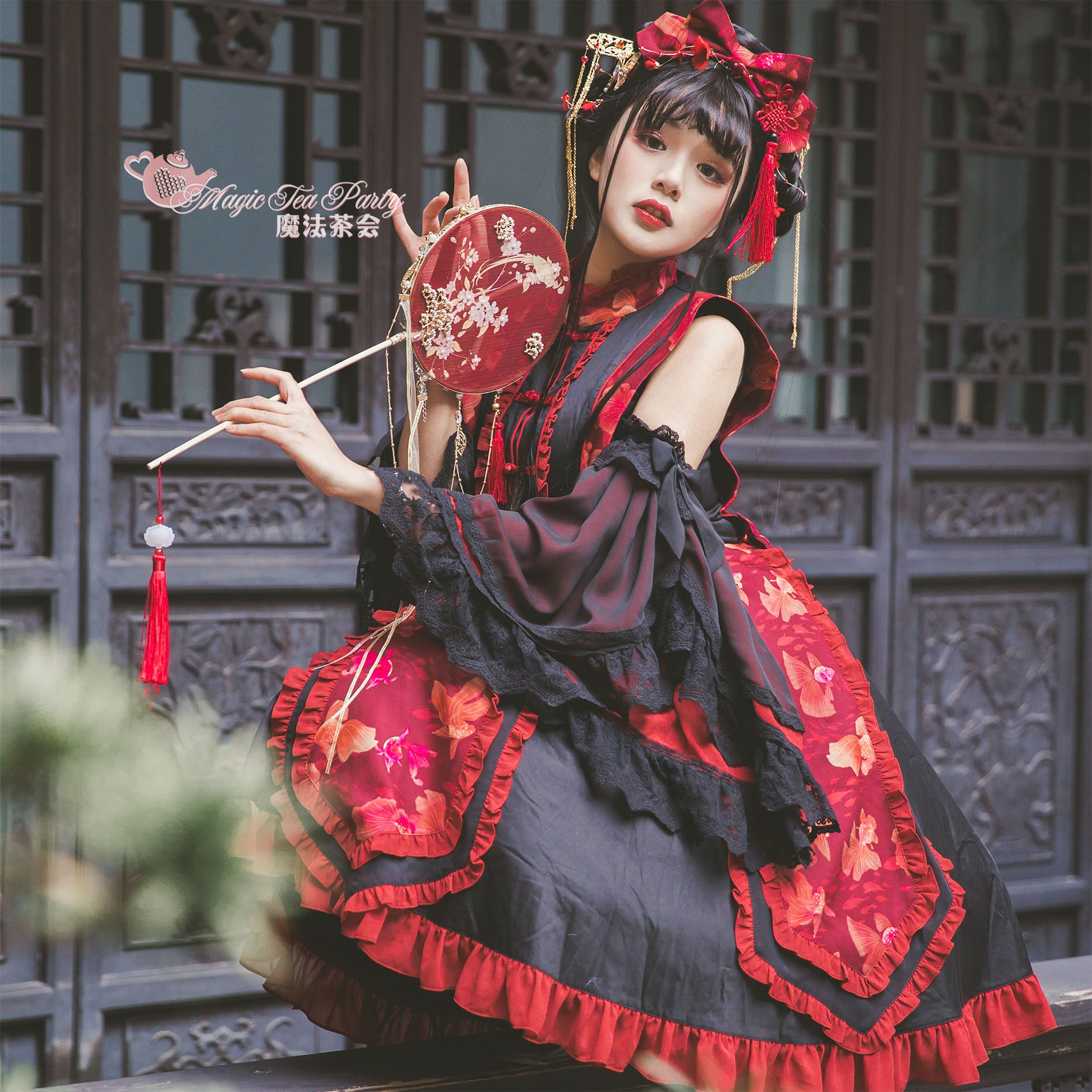 Yumemiru Goldfish Flower Lolita Dress with Arm Sleeves and Hair Accessories