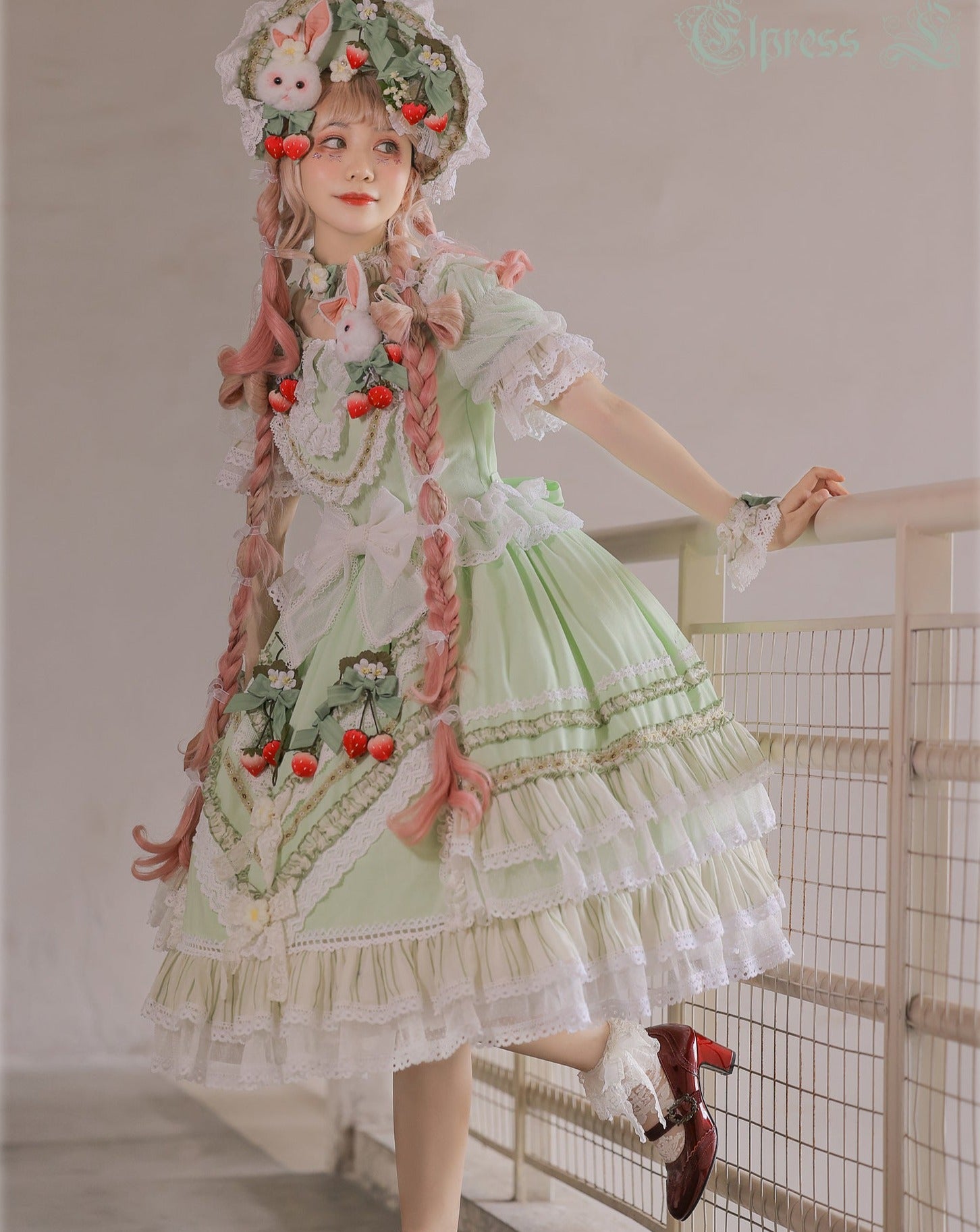 フリルとリボンのストロベリープリンセスドレス 全4色