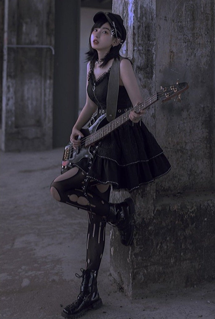 ライブ参戦服　ゴスロリ風　ジャンパースカート