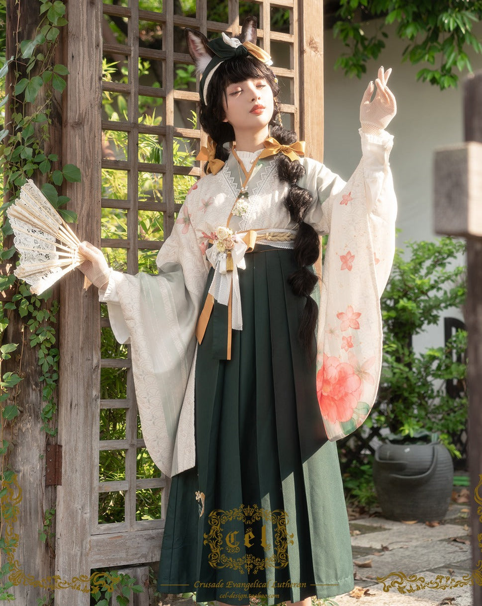 Camellia flower embroidery and butterfly hakama skirt